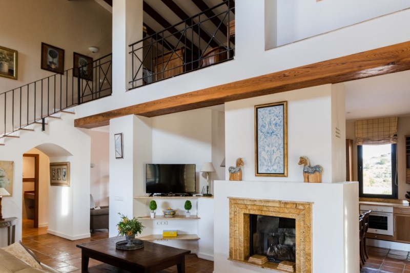 Rústica Elegancia - Casa de Campo a la venta en Benissa!